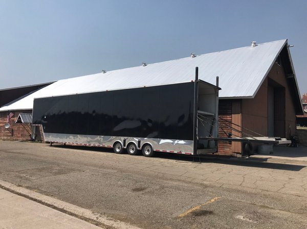 Toterhome and 53’ stacker with awning! for Sale $155,000