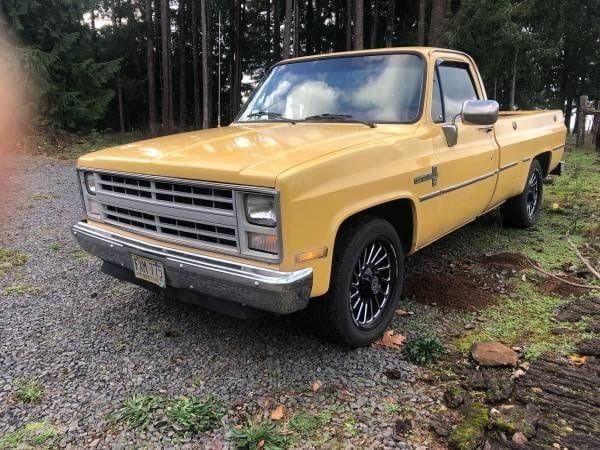 1985 Chevrolet Pickup  for Sale $9,495 