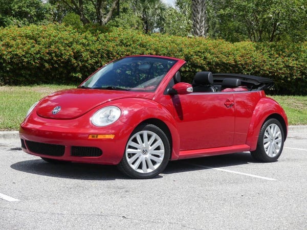 2008 Volkswagen Beetle Convertible  for Sale $11,995 