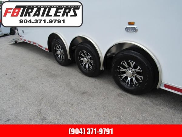 2022 Cargo Mate 34ft Eliminator Series Bath Package Car / Ra  for Sale $52,999 