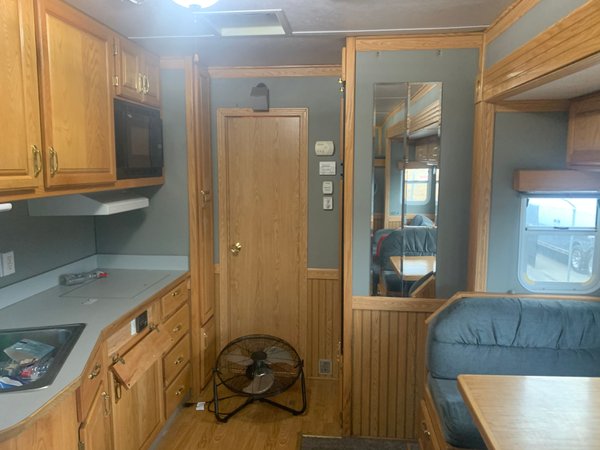 40ft motor home with N14 red top Cummings for Sale $85,000