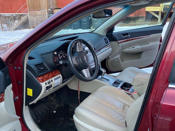 2011 Subaru Outback for Sale $12,000