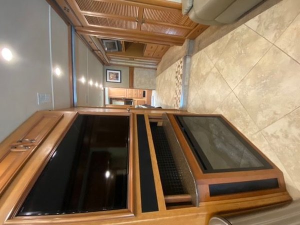 Fleetwood 38k Expedition for Sale $155,000