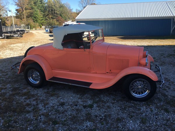 1928 Ford Roadster