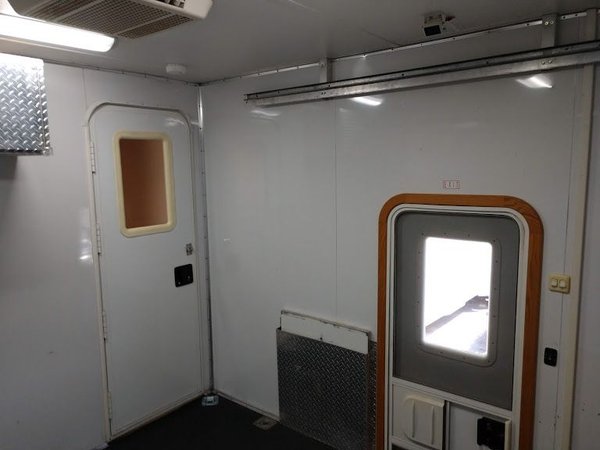 2006 Haulmark Motorgarage Mercedes 450HP 43' 1-Slides with B
