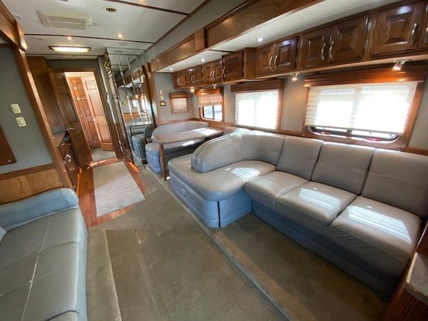 2007 SHOWHAULER for Sale $159,900