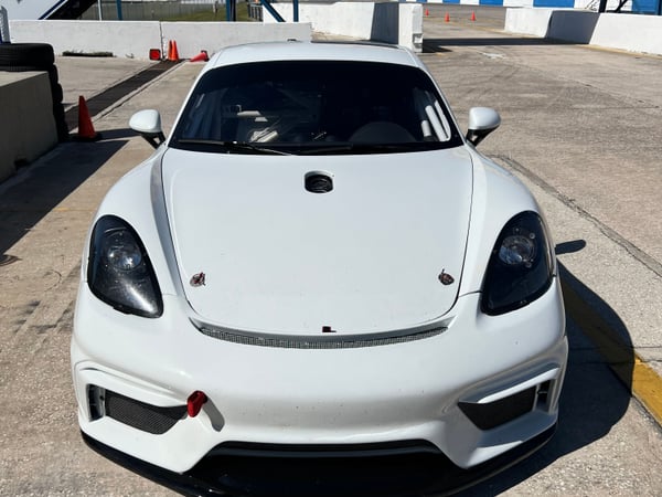 Porsche 718 GT4 Cayman MR   for Sale $195,000 