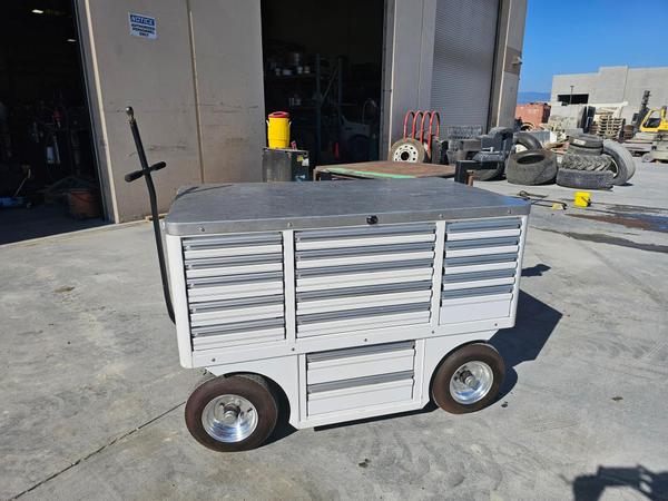 C-TECH Worktop Cart  for Sale $7,500 