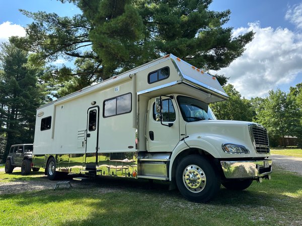 Used 2012 Renegade Classic 2600SMX 