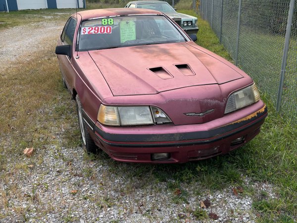 1988 Ford Thunderbird 