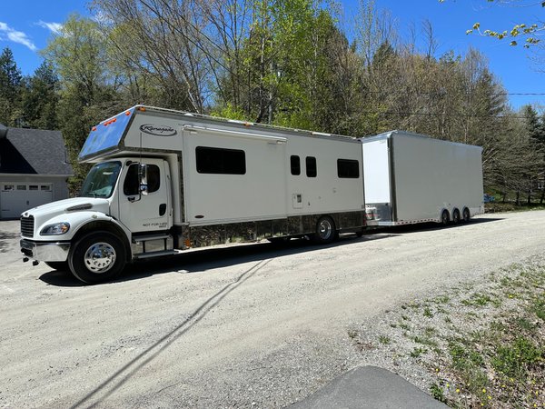 2006 Renegade and 2024 Bravo 30' stacker  for Sale $250,000 