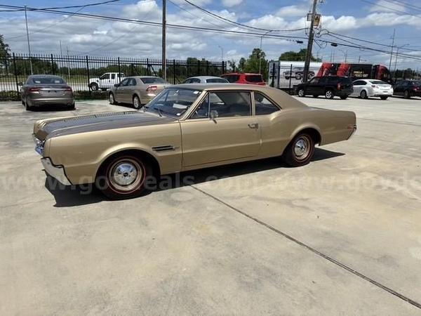 1966 Oldsmobile 442 