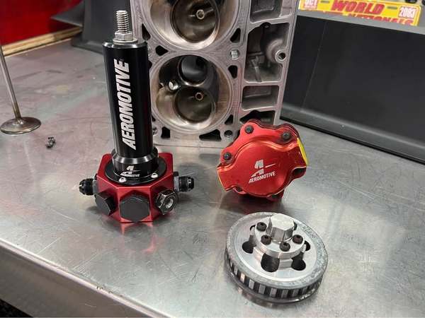 Aeromotive Fuel Pump and Regulator belt drive high-flow  for Sale $400 