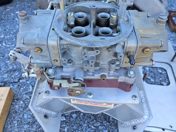 Hogans Sheet Metal Intake With 750 Carbs Big Block Mopar  for Sale $2,000 