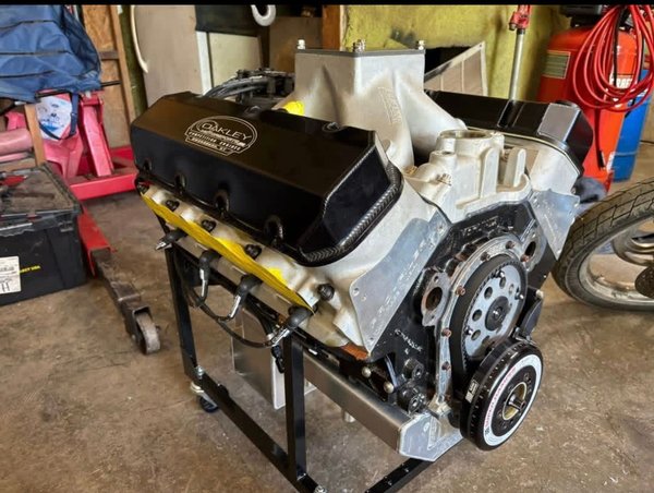 OAKLEY MOTORSPORTS 632 C.I. BBC SNIPER LOW RUNS MADE 1140