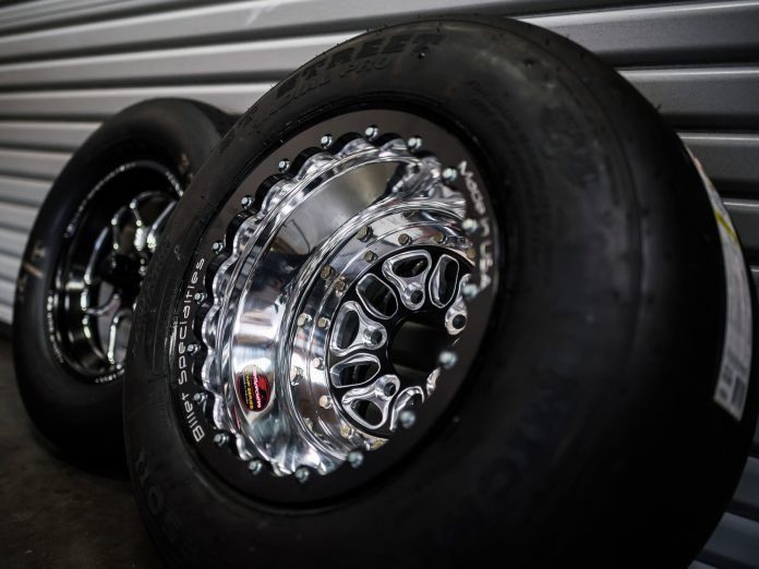 Billet Specialties DOUBLE BEADLOCK M T ET RADIAL PROS CHEVY for Sale in