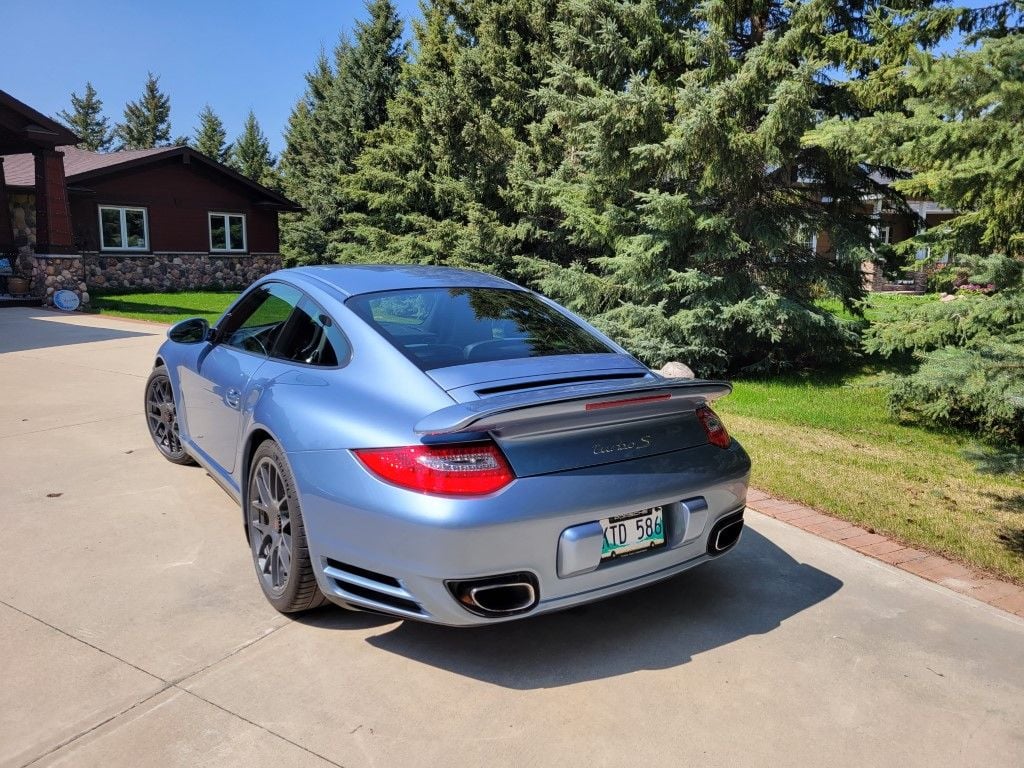 2011 Porsche 911 - 2011 911 Turbo S - Ice Blue Metallic - Used - VIN WP0AD2A93BS766068 - 44,750 Miles - 6 cyl - AWD - Automatic - Coupe - Onanole, MB R0J 1N, Canada