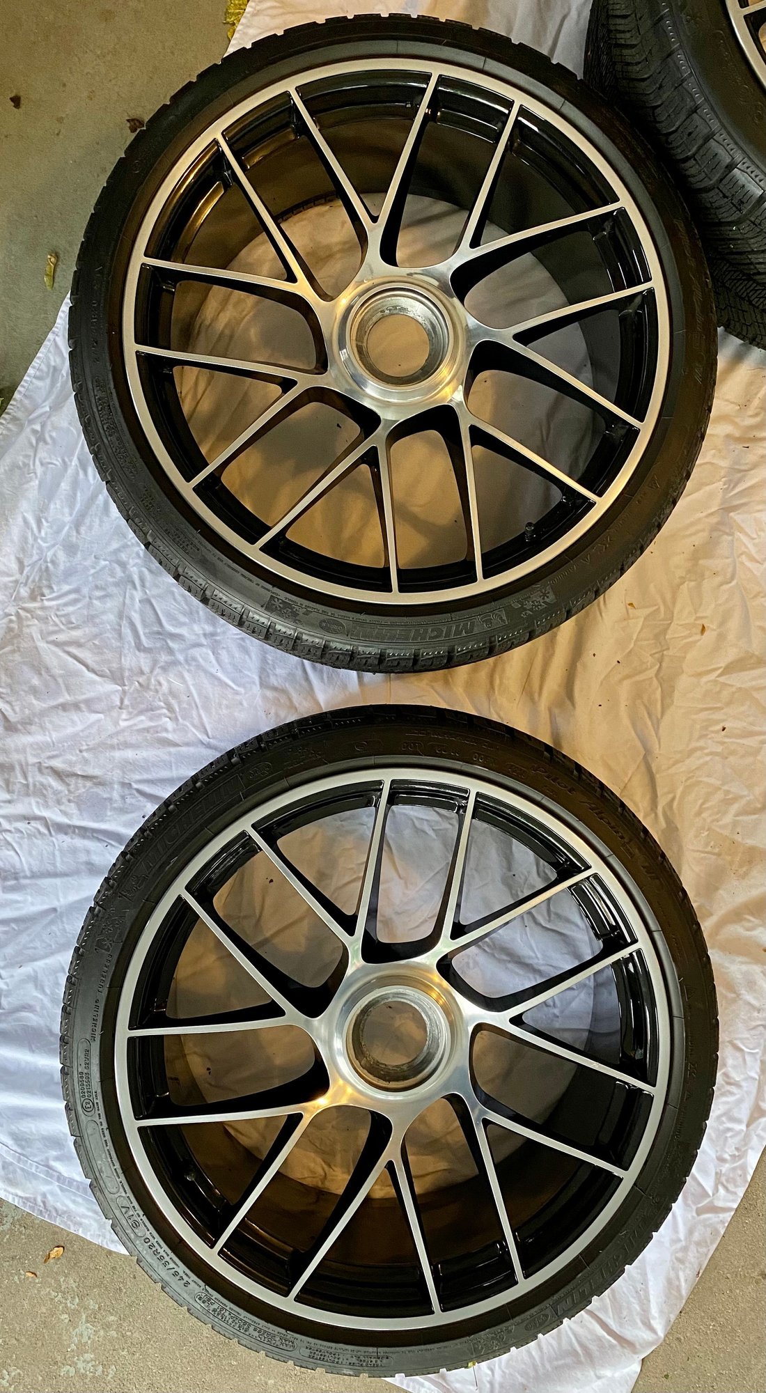 Wheels and Tires/Axles - OEM 2017 911 Turbo S Center Lock Wheels & Michelin Pilot Alpin's - Used - 2017 to 2019 Porsche 911 - Wilmette, IL 60091, United States