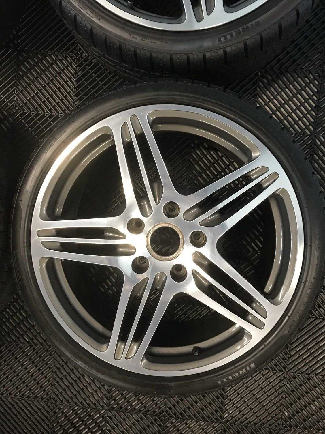 Wheels and Tires/Axles - Perfect 996/997 TURBO Wheels and Tires 19" - Used - Randolph, NJ 07869, United States