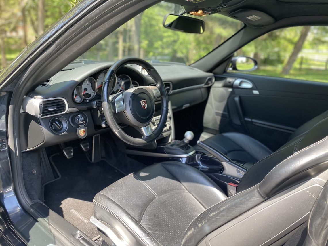 2006 Porsche 911 - 2006 Porsche 911 C2S - Used - VIN WP0AB29926S743168 - 99,600 Miles - 6 cyl - 2WD - Manual - Coupe - Gray - Potomac, MD 20854, United States