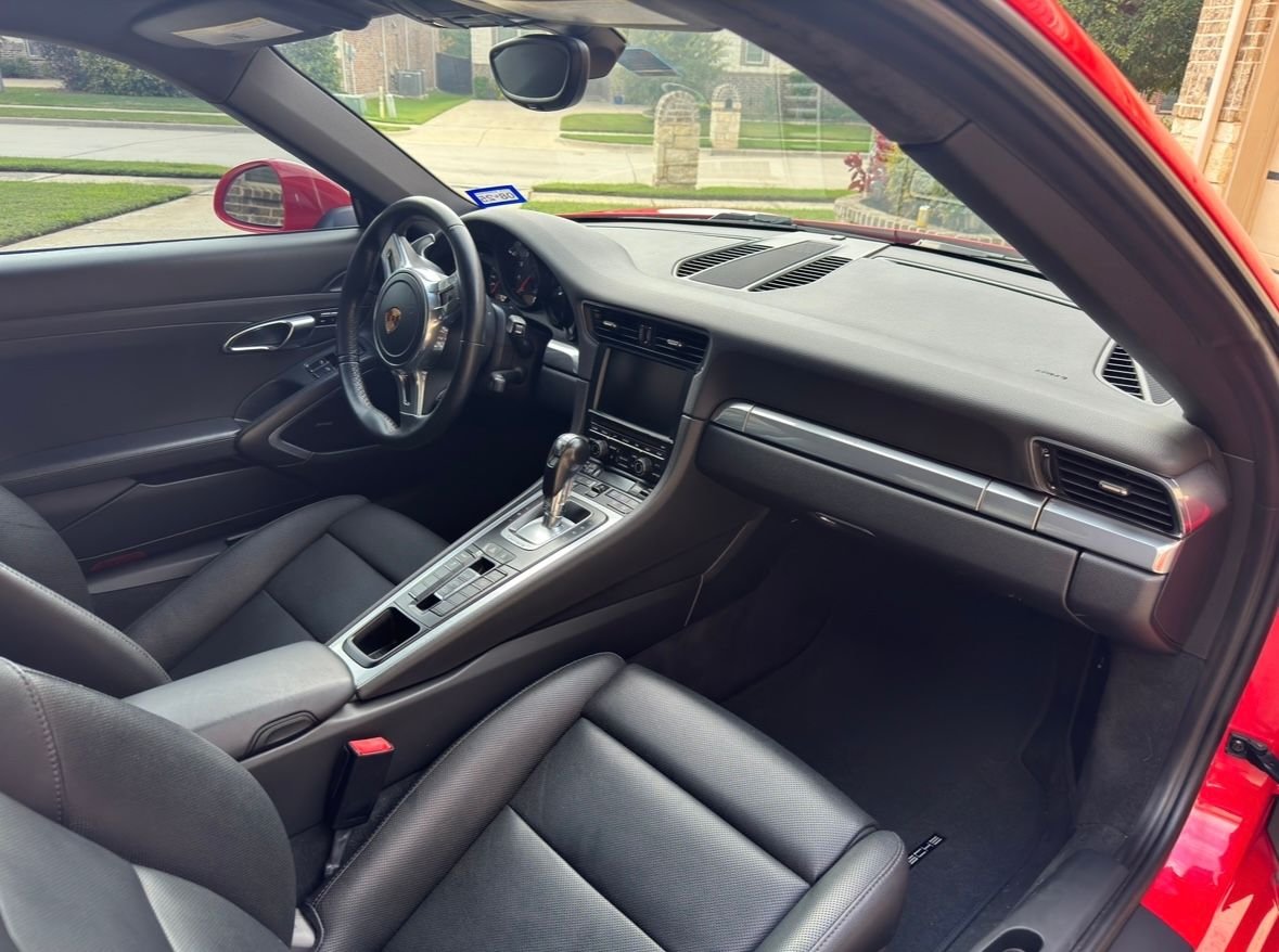 2013 Porsche 911 - 2013 Porsche 911 Carrera - Used - VIN WP0AA2A91DS107062 - 72,000 Miles - 6 cyl - 2WD - Automatic - Coupe - Red - Dallas-Fort Worth, TX 75001, United States