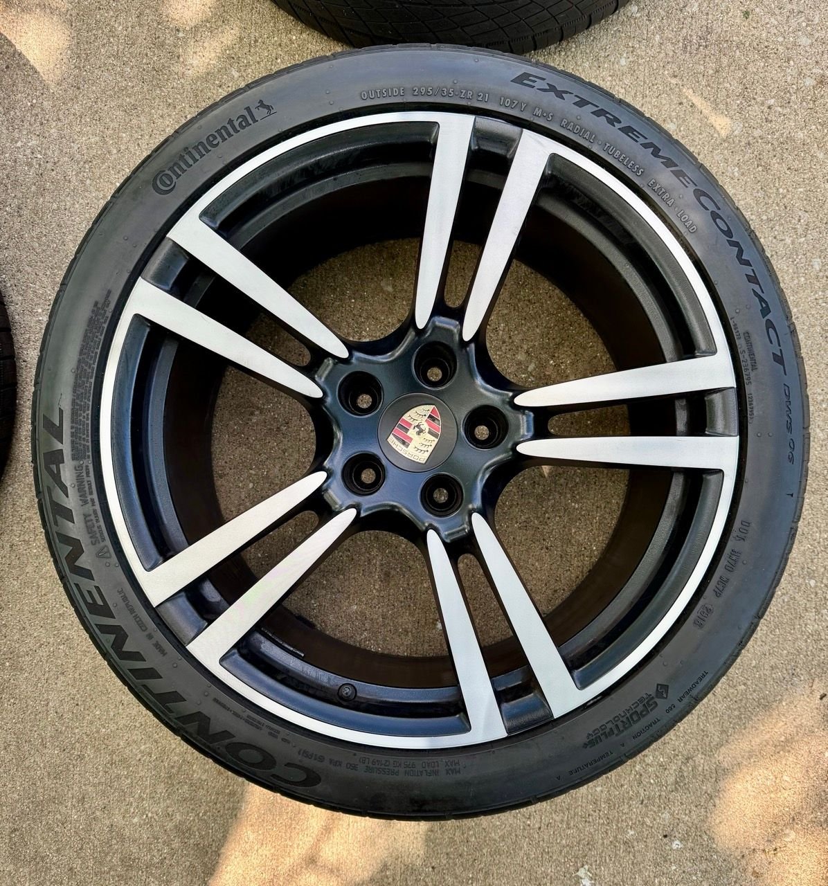 Wheels and Tires/Axles - OEM Porsche Cayenne 21×10 Wheel Set with Tires - Used - All Years  All Models - Northbrook, IL 60062, United States
