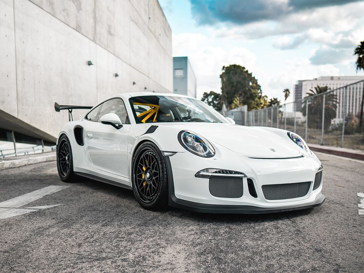 2016 Porsche 911 - 2016 PORSCHE GT3RS w/ $35K in Mods | Pristine Condition - Used - VIN WP0AF2A91GS192460 - 8,100 Miles - 6 cyl - 2WD - Automatic - Coupe - White - Studio City, CA 91604, United States