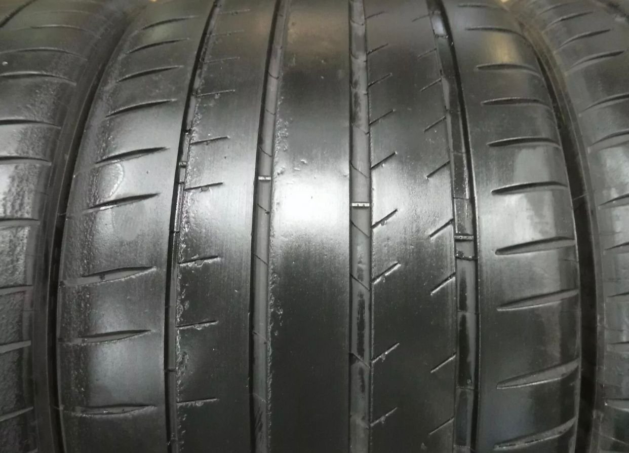 Wheels and Tires/Axles - Set of used Michelin Pilot Sport 4 S - 19” - 235/35/19 and 295/30/19 - Used - 2006 to 2012 Porsche 911 - Stevensville, MD 21666, United States