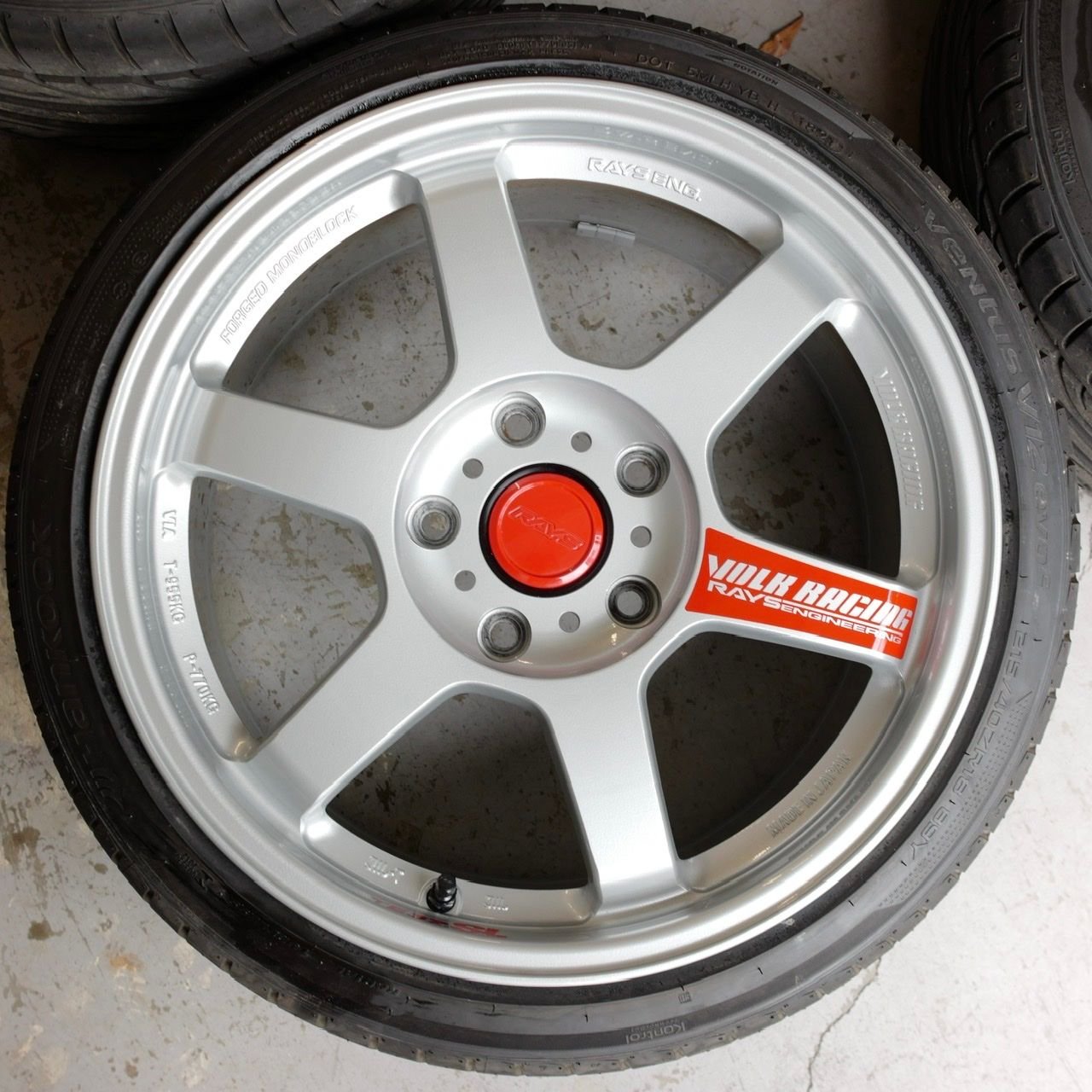 Wheels and Tires/Axles - 18” Volk TE37 SL - Used - 0  All Models - Everett, WA 98208, United States