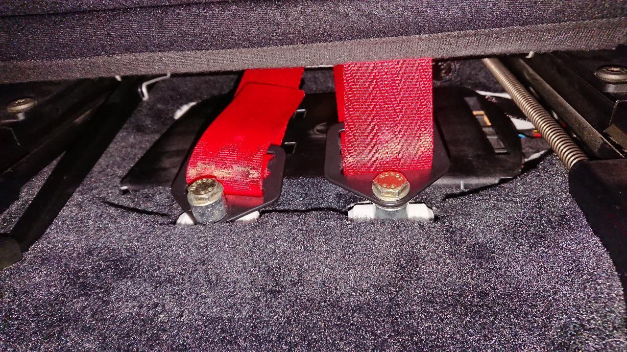 How to mount 6point harness Rennlist Porsche Discussion Forums