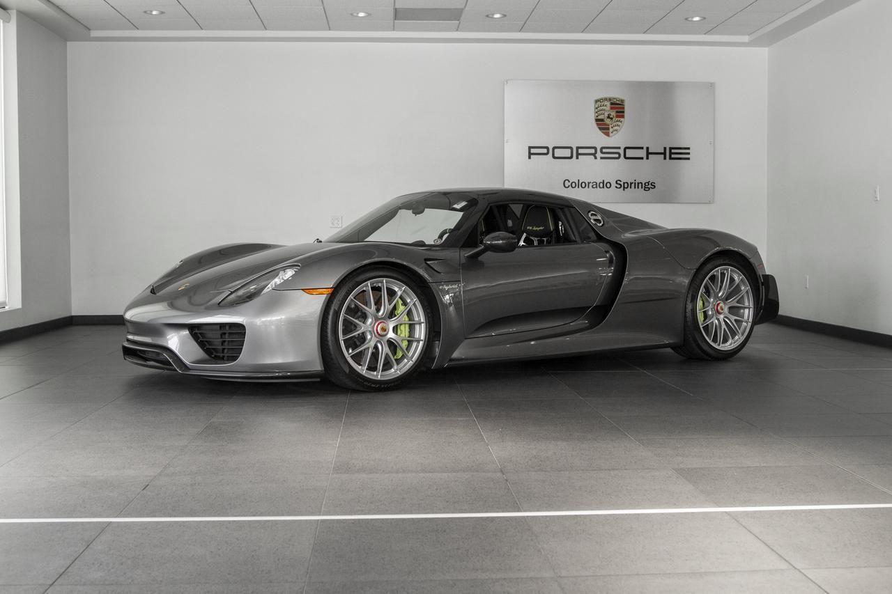 2015 Porsche 918 Spyder with Weissach Package