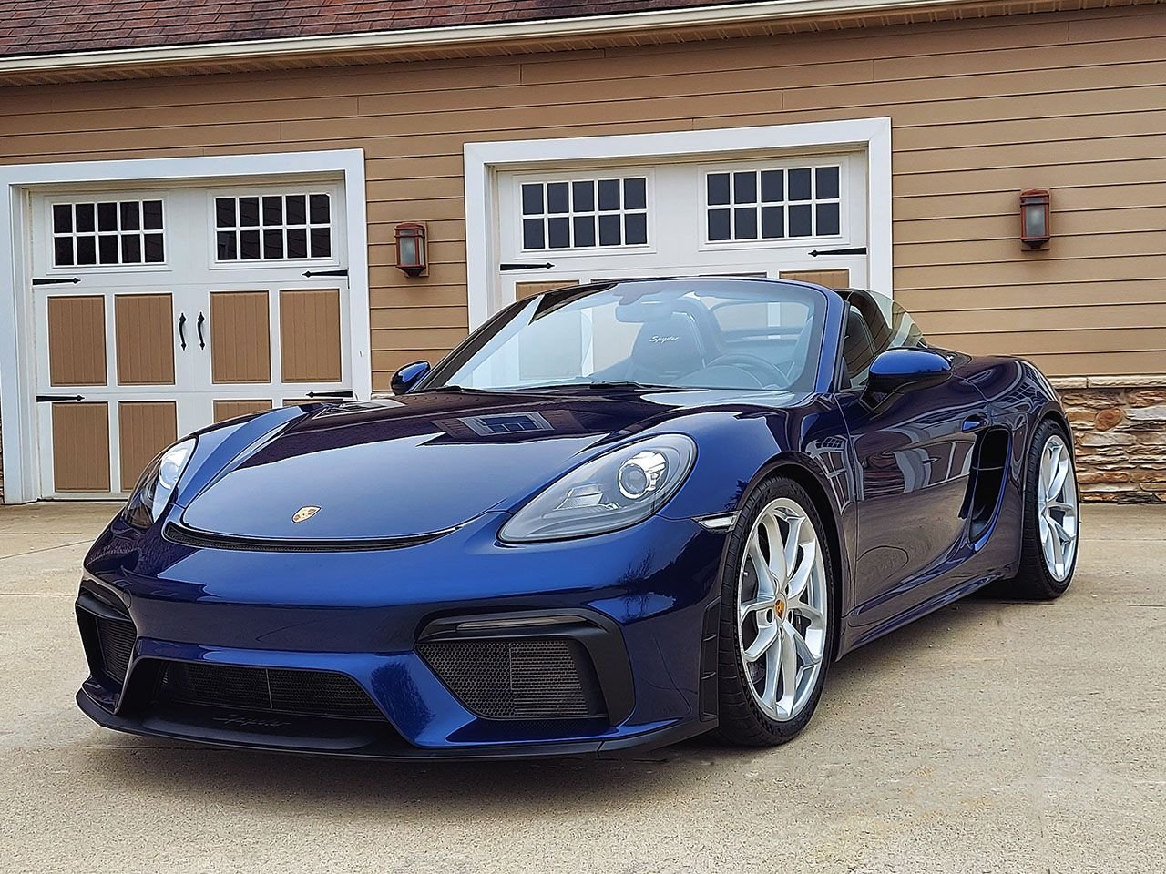 2020 Porsche 718 Spyder - 2020 Porsche 718 Spyder Manual Gentian Blue! - Used - VIN WP0CC2A8XLS240198 - 10,811 Miles - 6 cyl - 2WD - Manual - Convertible - Blue - Medina, OH 44256, United States