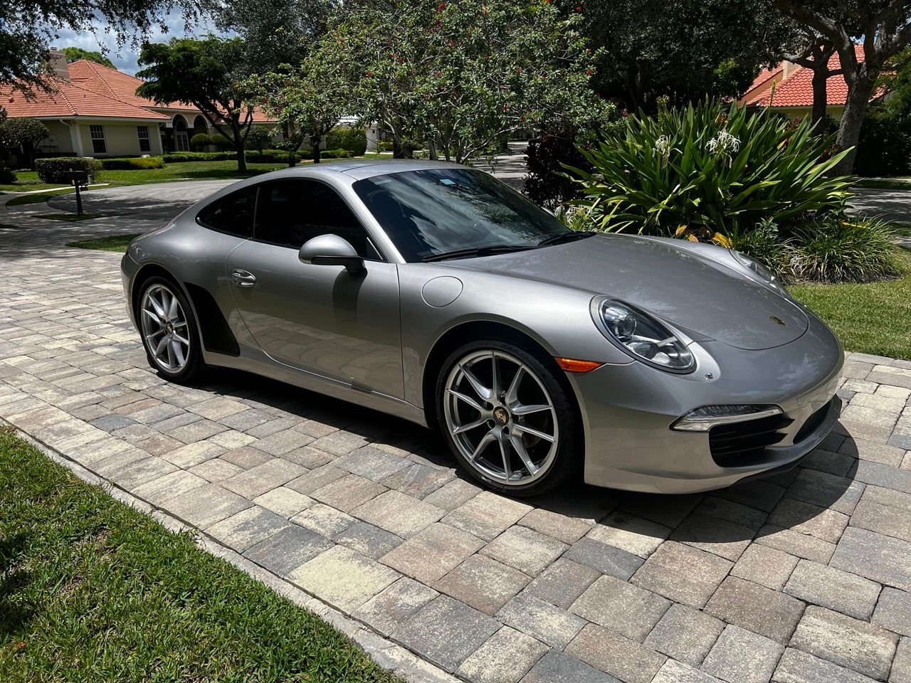 2012 Porsche 911 - 911 Carrera 991, Manual Transmission - Used - VIN WP0AA2A94CS106521 - 41,150 Miles - 6 cyl - 2WD - Manual - Coupe - Silver - Boca Raton, FL 33431, United States
