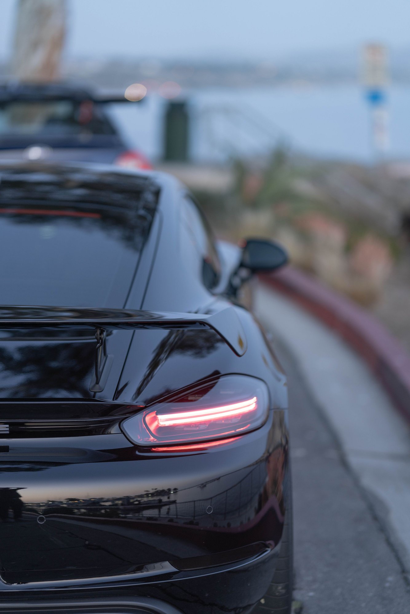2021 Porsche 718 Cayman - 2021 Gt4 For Sale - Used - VIN WP0AC2A89MK289014 - 5,500 Miles - 6 cyl - 2WD - Manual - Coupe - Black - Irvine, CA 92603, United States
