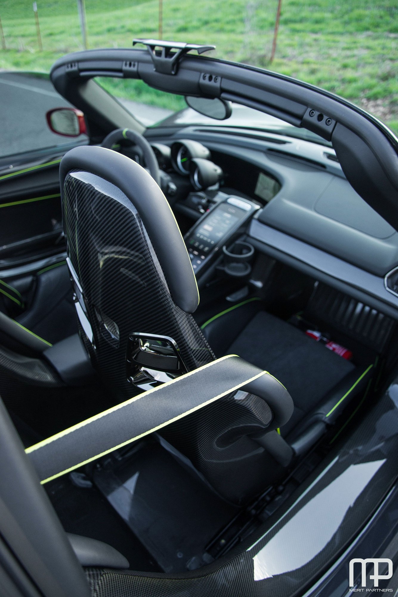 2015 Porsche 918 Spyder - 2015 Porsche 918 Spyder Weissach Paint to Sample Grey / Black - Used - VIN WP0CA2A18FS800829 - 4,873 Miles - Atlanta, GA 30360, United States