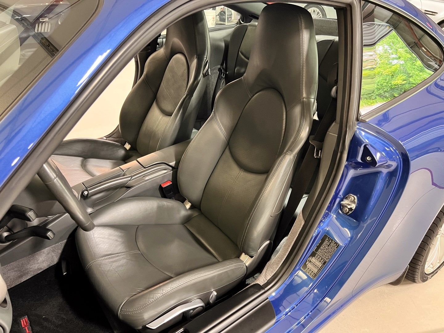 2005 Porsche 911 - 2005 Porsche 911 6-speed Cobalt Blue - Used - VIN WP0AA29915S715914 - 79,100 Miles - 6 cyl - 2WD - Manual - Coupe - Blue - T, OH 44087, United States