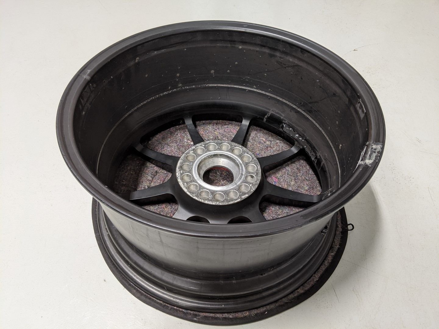 Wheels and Tires/Axles - OZ Centerlock Challenge HLT Wheels - Used - 2010 to 2011 Porsche GT3 - Twinsburg, OH 44087, United States