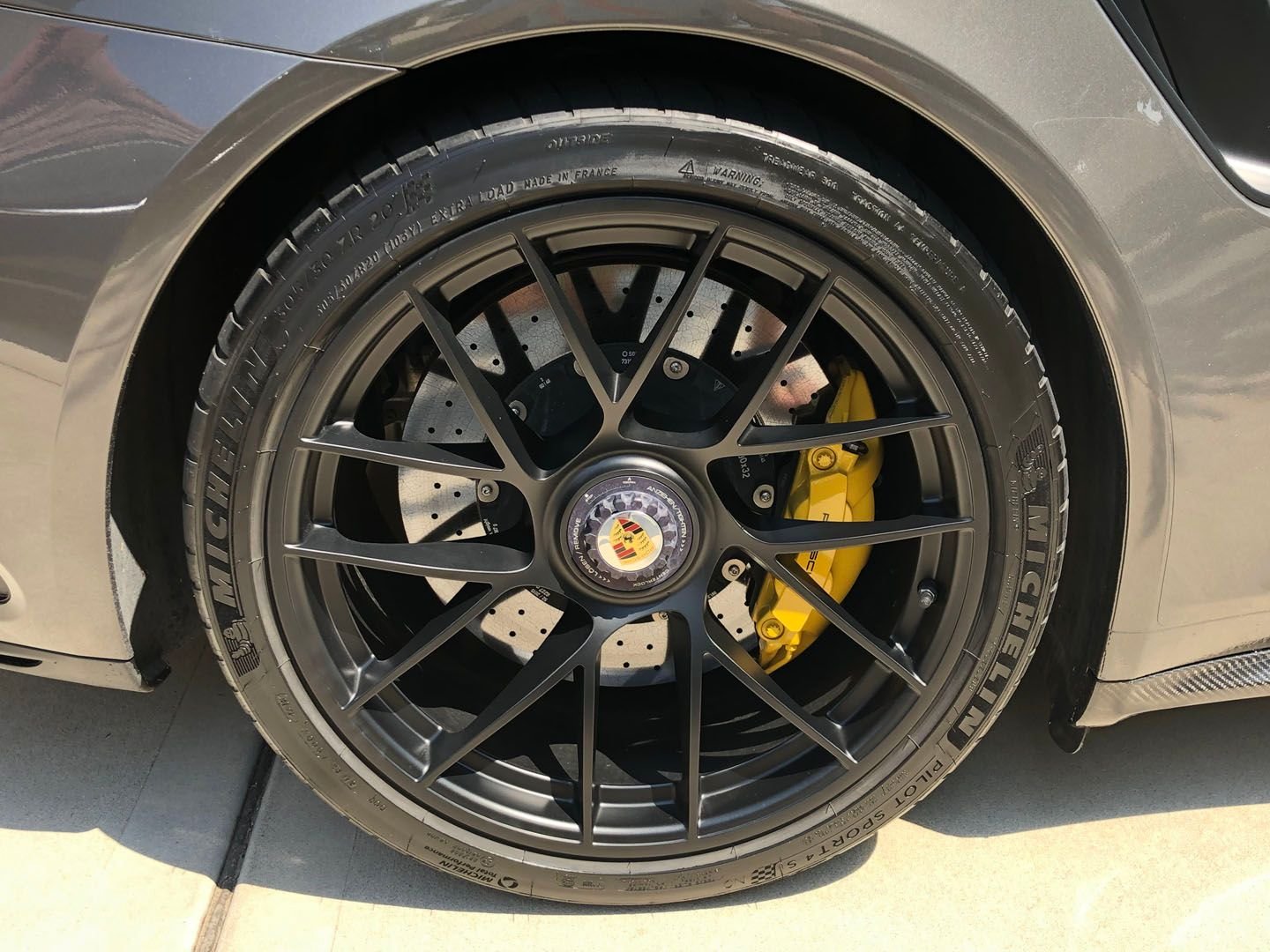 Porsche 911 Turbo S Pccb Ceramic Brake Rotors Rennlist Porsche Discussion Forums