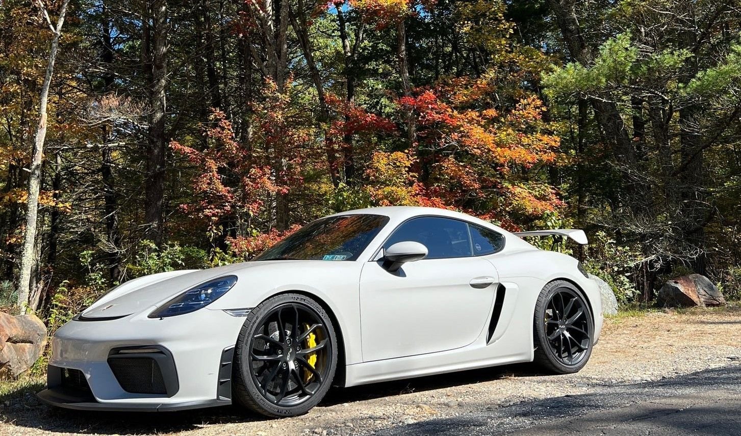 2022 Porsche 718 - CPO 2022 Cayman GT4 - Chalk/Buckets/PCCB/PDK - Used - VIN WP0AC2A80NS275083 - 11,850 Miles - 6 cyl - 2WD - Automatic - Coupe - Other - Boston, MA 02144, United States