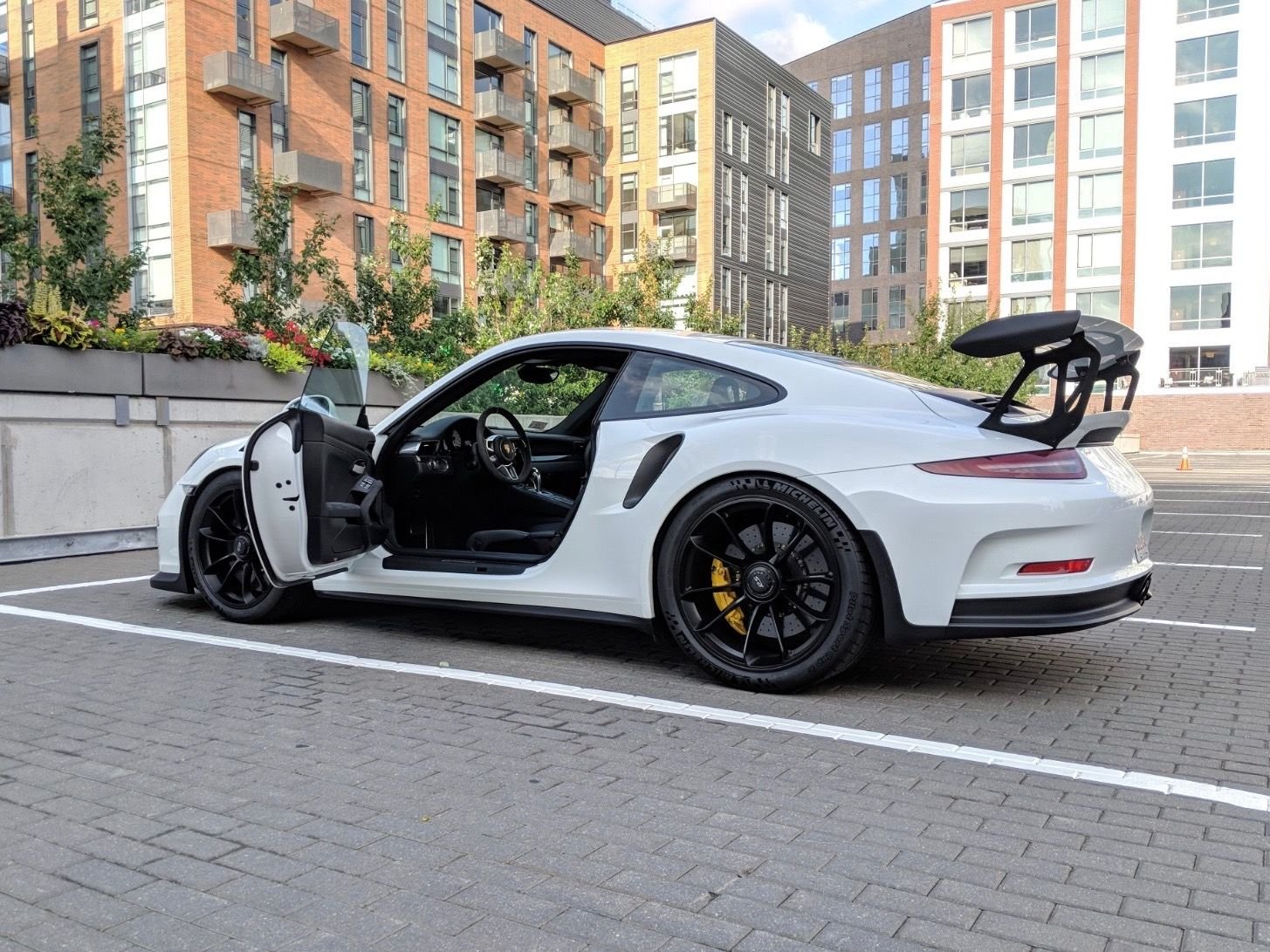 2016 Porsche GT3 - 991.1 GT3RS Lightweight Build - Used - VIN WP0AF2A95GS187066 - 6,300 Miles - 6 cyl - 2WD - Automatic - Coupe - White - Boston, MA 02215, United States