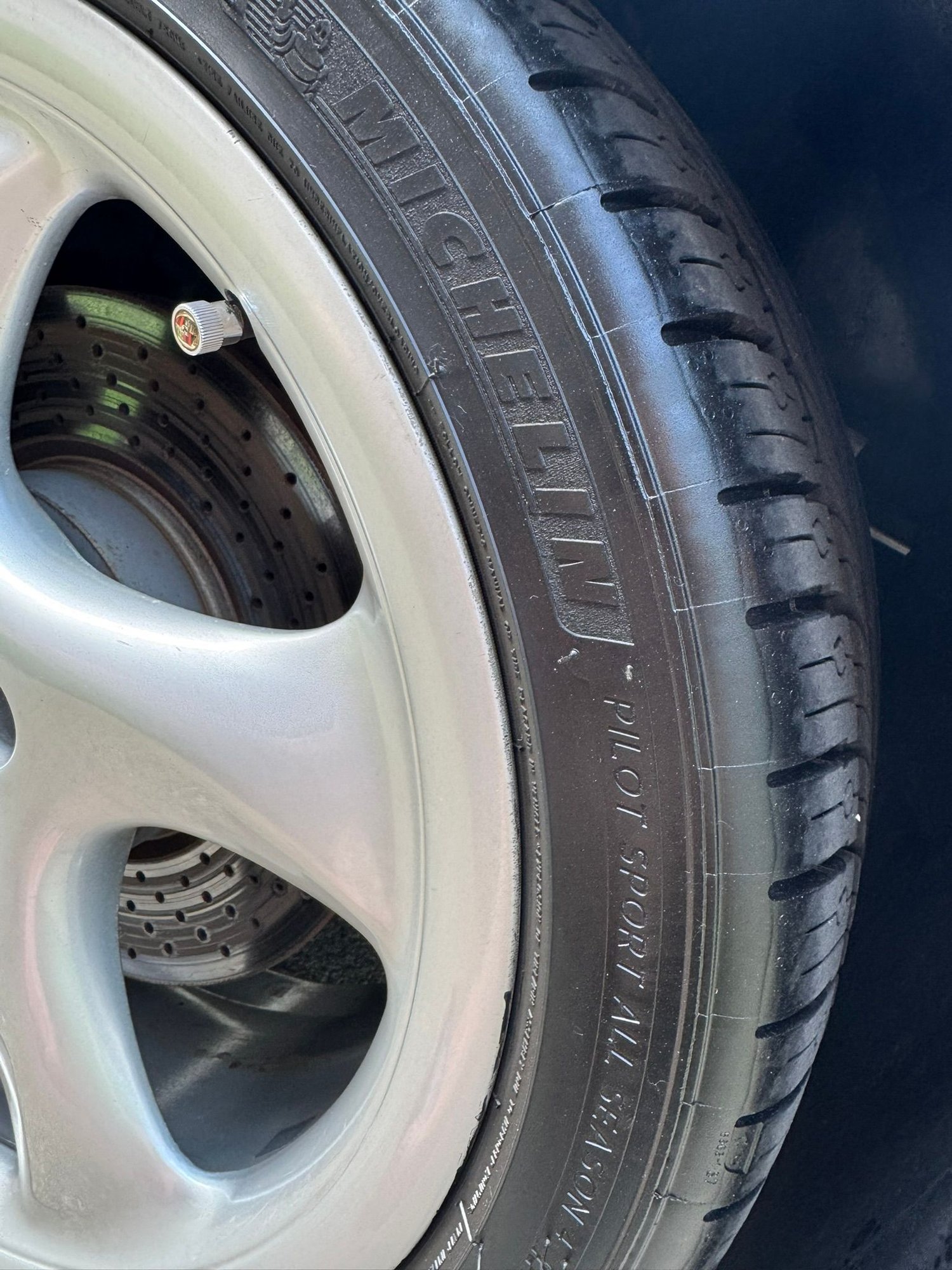 1999 Porsche 911 - Chicagoland 1999 Porsche 911 C2 Cabriolet Manual Triple Black w/LSD - Used - VIN WP0CA2998XS653911 - 80,061 Miles - 6 cyl - 2WD - Manual - Convertible - Black - River Forest, IL 60305, United States