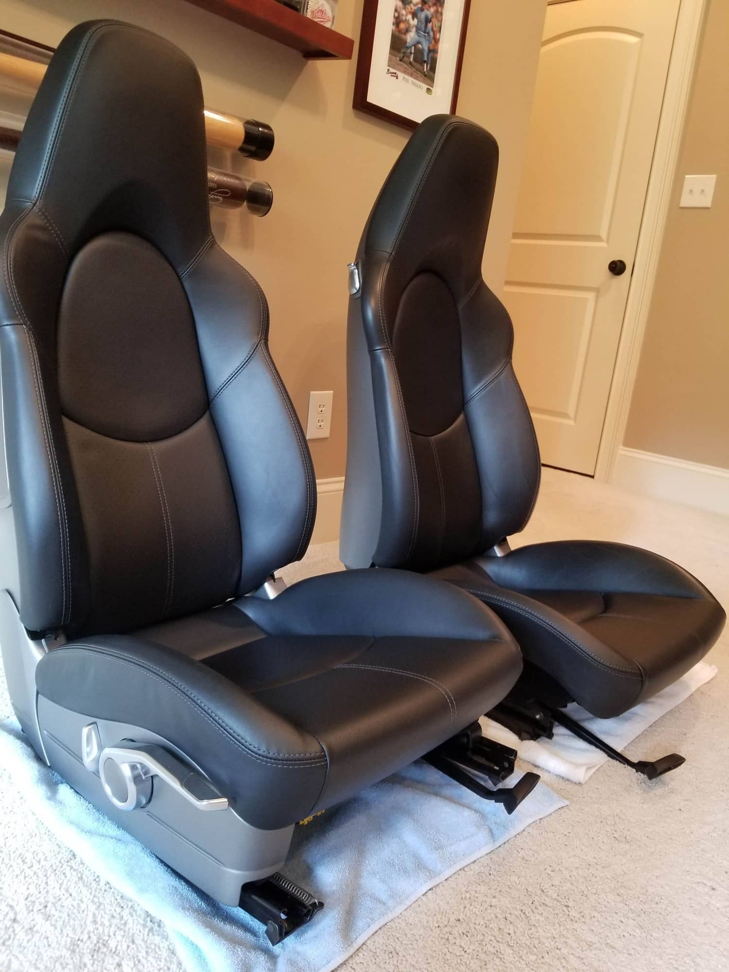 Interior/Upholstery - Cayman R Sport Seats - 987 & 997 - Used - Birmingham, AL 35242, United States