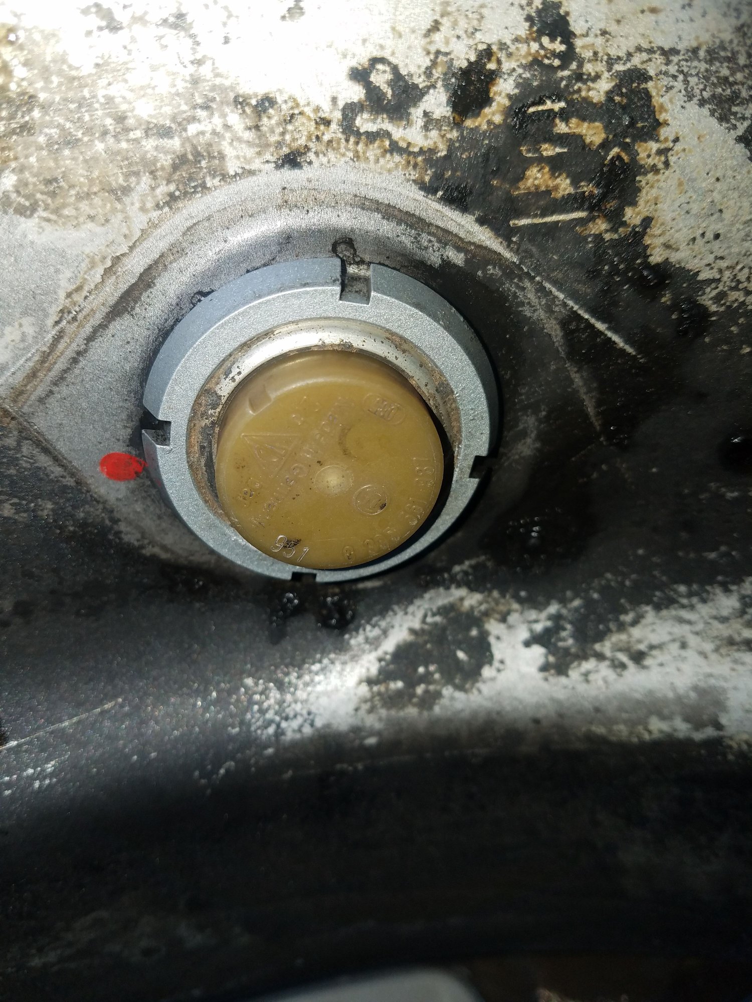 Wheels and Tires/Axles - 928 90-91 man hole wheels with RDK (tpms) - Used - 1990 to 1991 Porsche 928 - Farmingtn Hls, MI 48334, United States
