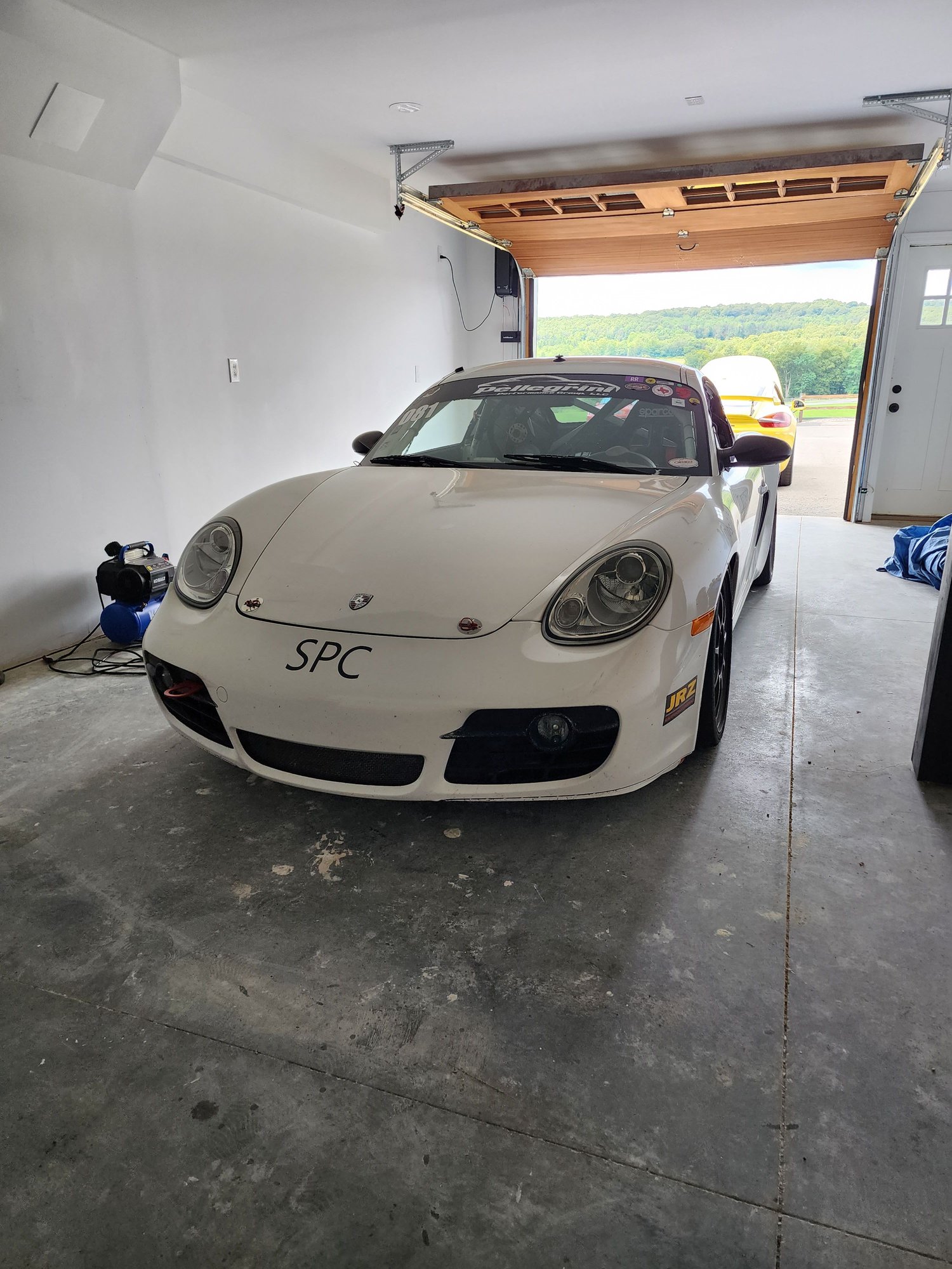 2008 Porsche Cayman - 2008 Cayman S Race Car - Used - VIN WP0AB29888U782801 - 18,640 Miles - 6 cyl - 2WD - Manual - Coupe - White - Oneida, NY 13421, United States