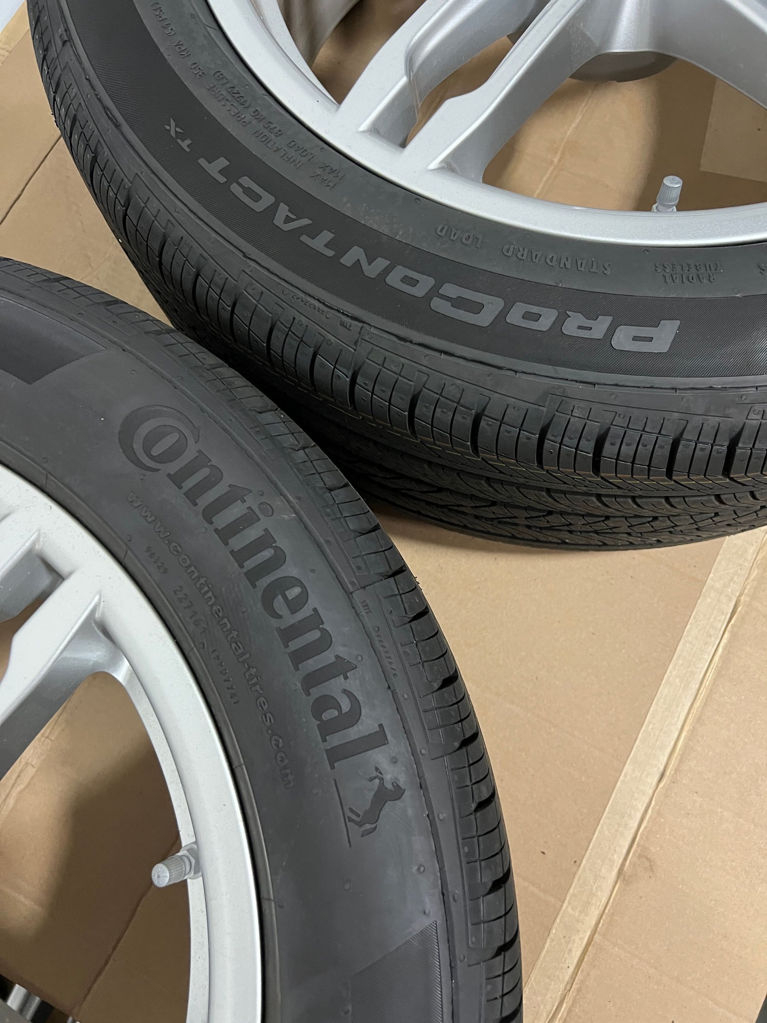 Wheels and Tires/Axles - 2022 Porsche Macan NEW Take-Off Wheels & Tires - New - 2022 Porsche Macan - Ft Lauderdale, FL 33025, United States