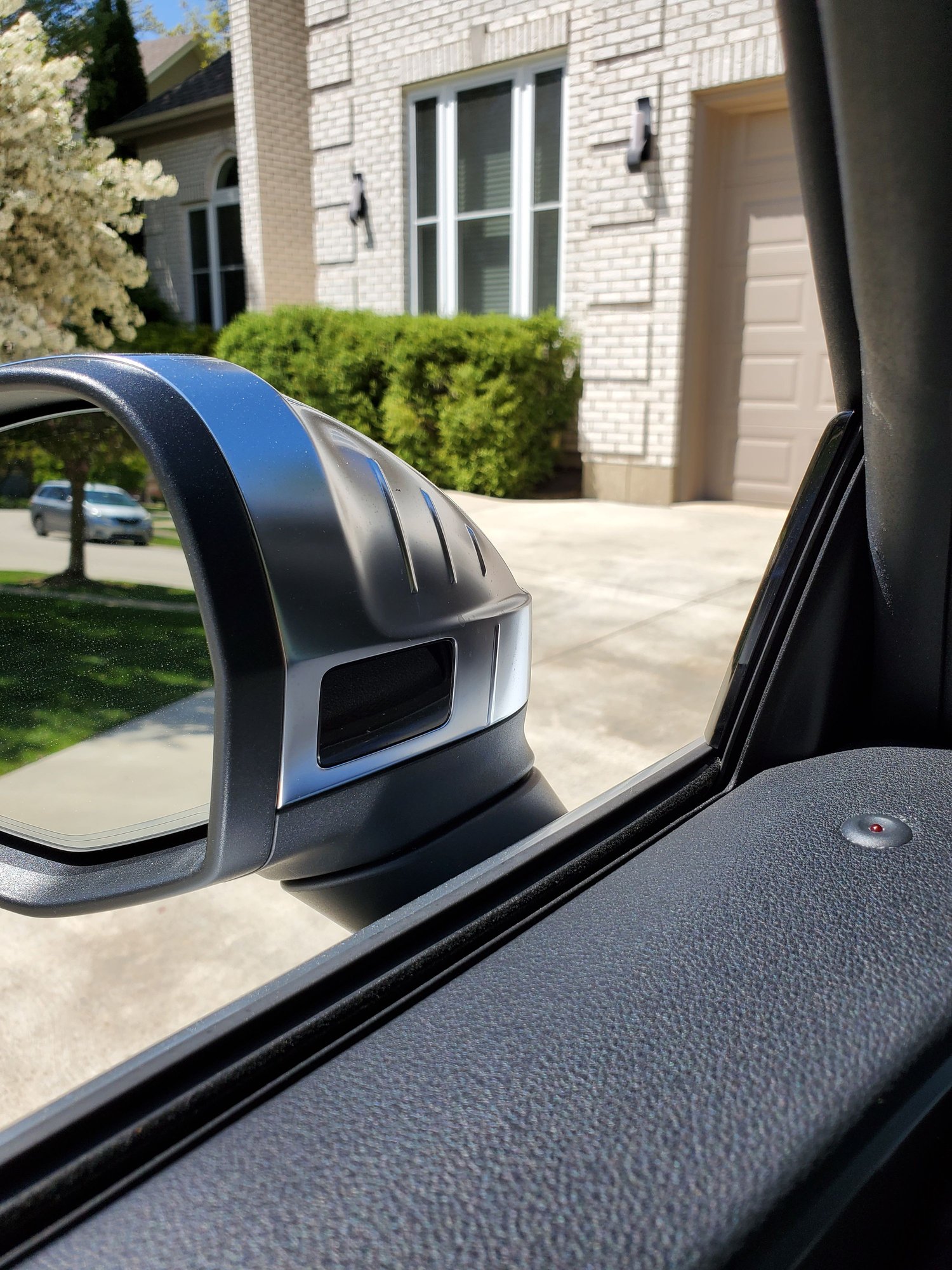 2018 Audi S5 - FS: 2018 Audi S5 Cabriolet - low miles (12.579) and loaded with options...... - Used - VIN WAU24GF56JN020120 - 12,579 Miles - 6 cyl - AWD - Automatic - Convertible - White - Gurnee, IL 60031, United States