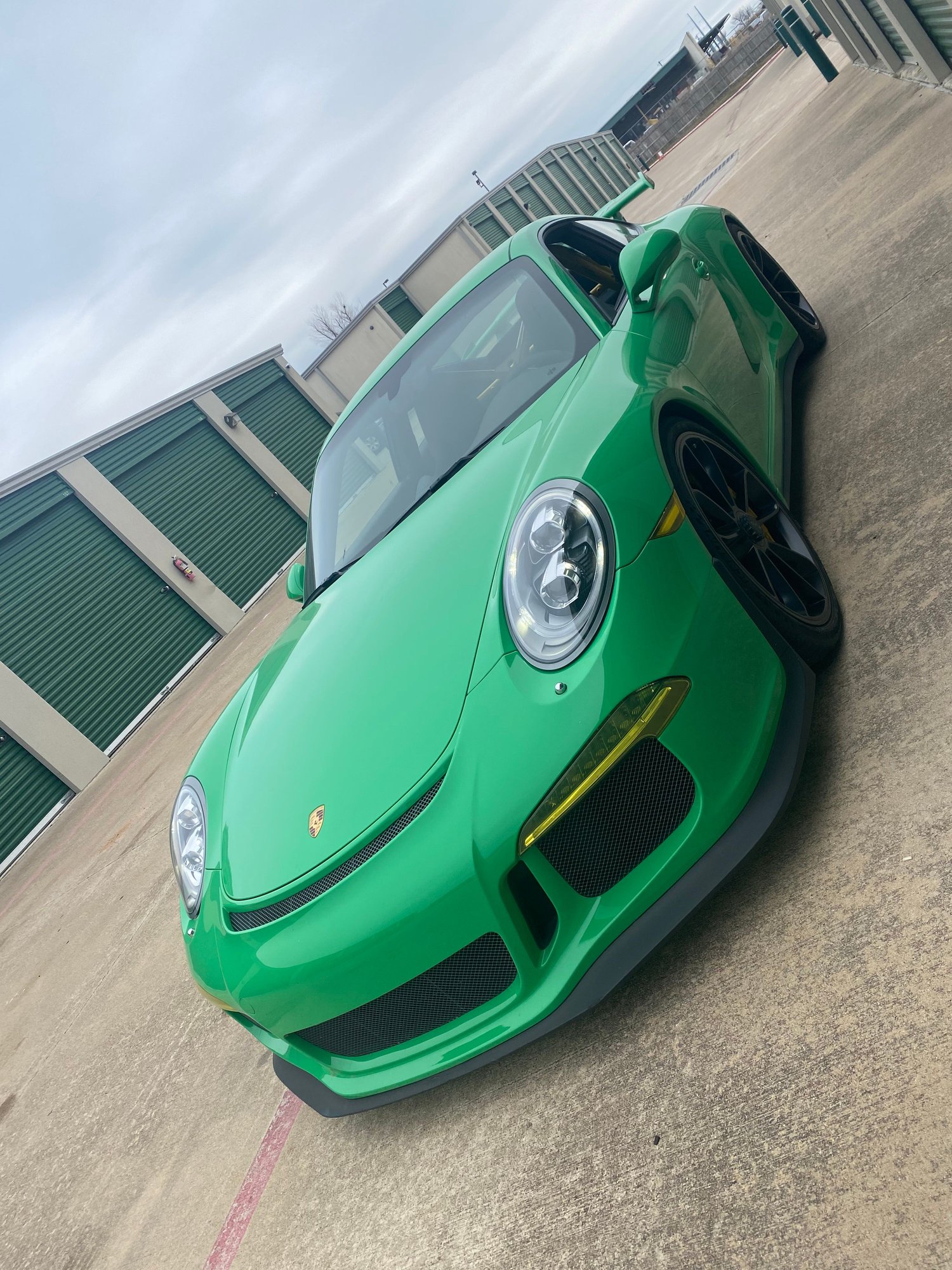2015 Porsche 911 - 2015 Signal Green GT3 - Used - VIN WP0AC2A98FS189238 - 22,000 Miles - Austin, TX 73301, United States