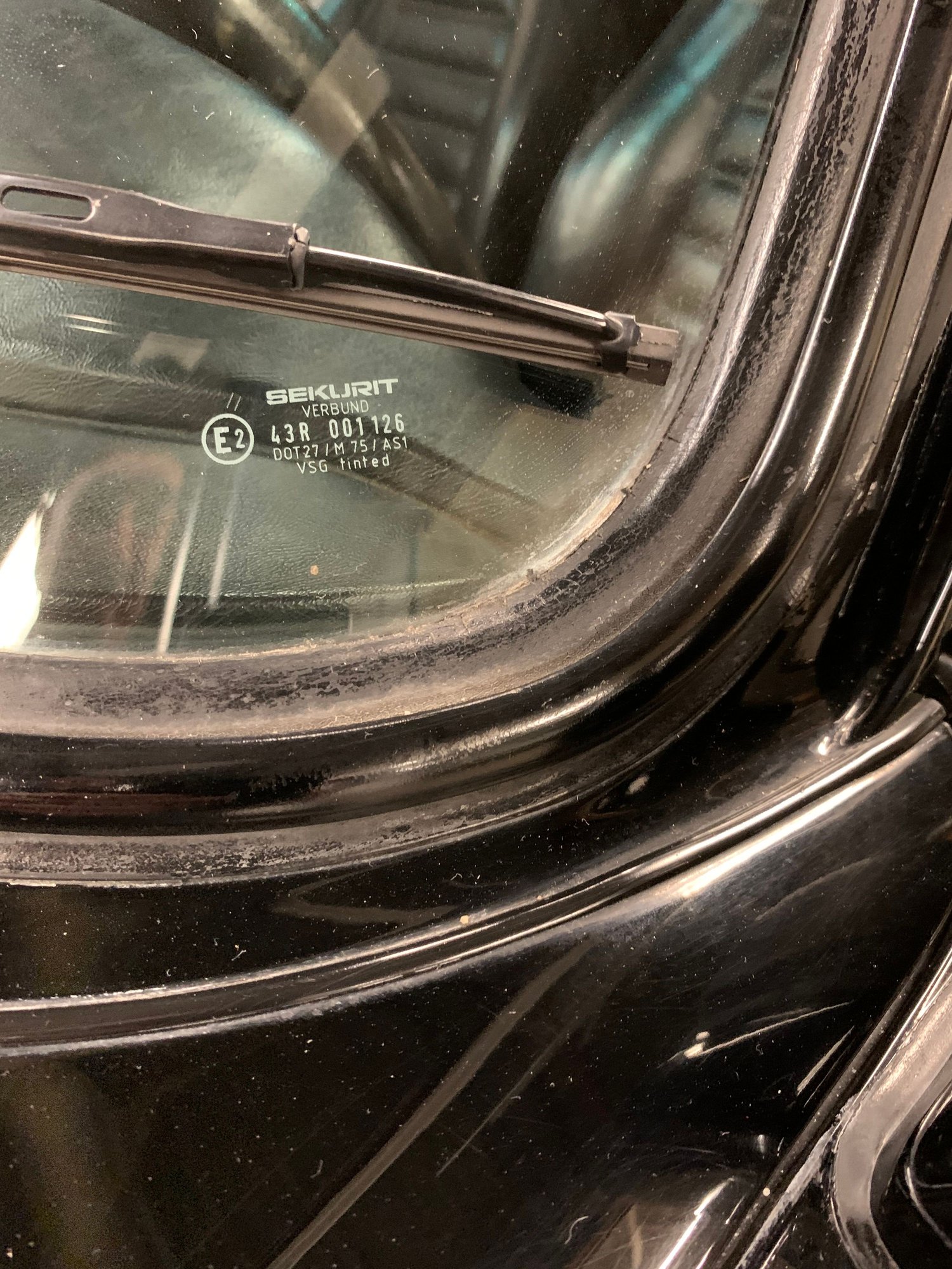 1979 Porsche 911 - 1979 Porsche 911 SC - Used - VIN 9119301013 - 6 cyl - 2WD - Automatic - Coupe - Black - London, ON N5V3L3, Canada