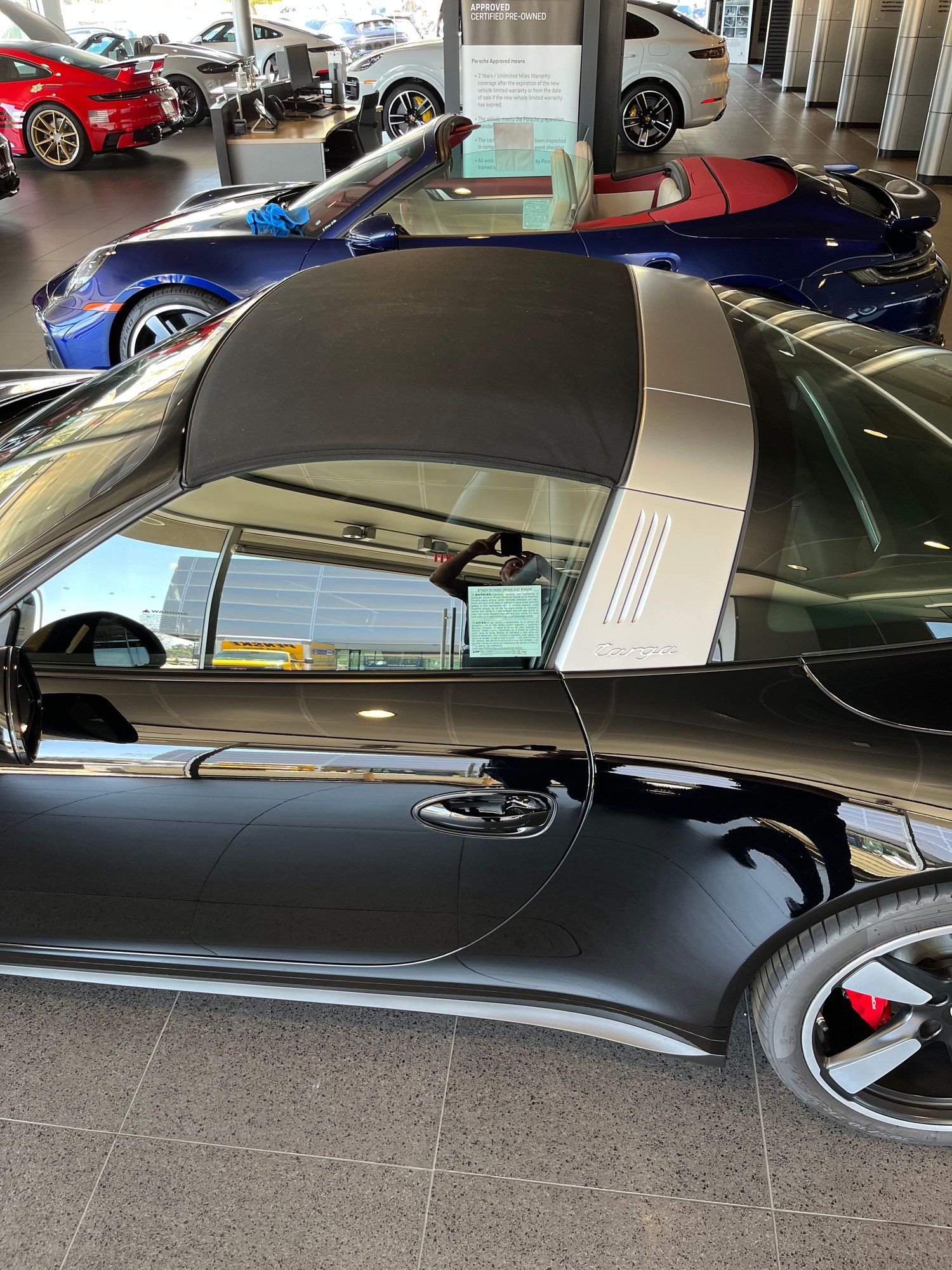 2016 Porsche 911 - 2016 911 Targa 4S - Used - VIN WP0BB2A9XGS136694 - 30,500 Miles - 6 cyl - AWD - Manual - Convertible - Black - St. Louis, MO 63130, United States