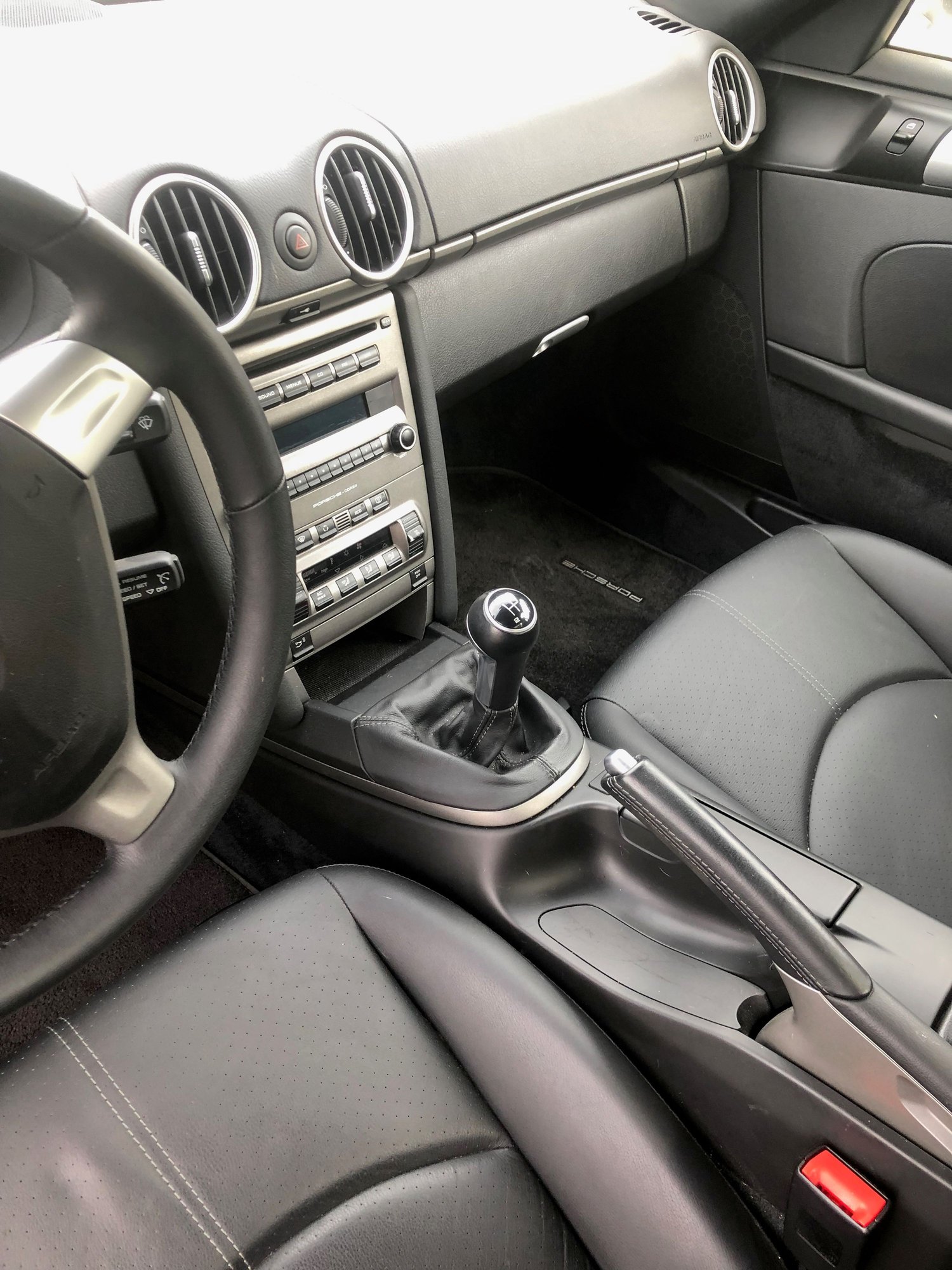 2007 Porsche Cayman - 2007 Porsche Cayman, one owner, 4k miles - Used - VIN WP0AA29837U760903 - 4,000 Miles - 6 cyl - 2WD - Manual - Coupe - Silver - San Diego, CA 92130, United States